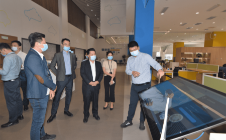 广东省委统战部副部长、一级巡视员李阳春一行到访我院